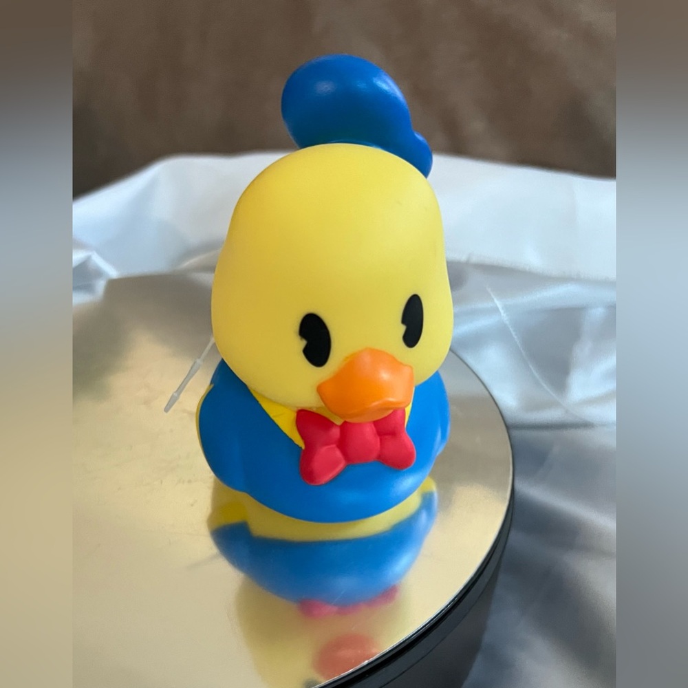 DISNEY Donald Duck Rubber Duck Figurine. NWT